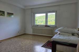 Geräumiges Einfamilienhaus / Mehrgenerationenhaus in Hofheim-Lorsbach – Die vollständige Adresse der Immobilie erhältst du vom Anbieter., 65719 Hofheim am Taunus – Vorschaubild 18