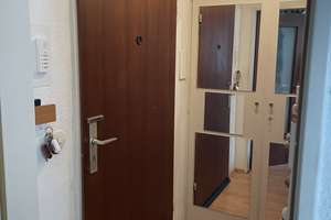     Helle 1-Zimmer-Wohnung in Pempelfort mit Einbauküche – Kaiserstraße 21, 40479 Pempelfort, Düsseldorf – Vorschaubild 2