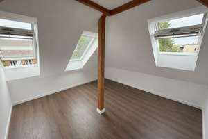 Lichtdurchflutete 2-Zimmer-Dachgeschosswohnung mit Loft-Charakter – Die vollständige Adresse der Immobilie erhältst du vom Anbieter., 22089 Eilbek, Hamburg – Vorschaubild 4