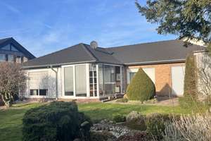 140 m² Bungalow mit Wintergarten in ruhiger Lage zu vermieten – Die vollständige Adresse der Immobilie erhältst du vom Anbieter., 33106 Elsen, Paderborn – Vorschaubild 1