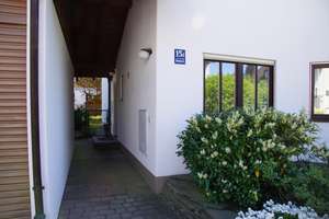 Exklusive Erdgeschosswohnung mit großem, uneinsehbarem Garten im Osten von München / Berg am Laim