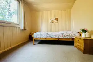 Wochenendhaus am See / Waldlage / Erholung Pur /
Seltene Gelegenheit – Ammerland (Kreis) – Vorschaubild 9