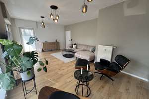 215qm, 7 Zimmer, 2 Balkone, 2 Parkplätze, neue EBK, Bad & Dusche – Hohenbudbergerstr 133, 47229 Friemersheim, Duisburg – Vorschaubild 4