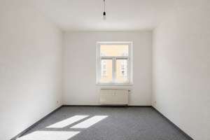 Gepflegte 2-Zimmer-Hochparterrewohnung mit Tageslichtbad und Garage – Dresdner Straße 236, 1640 Coswig – Vorschaubild 3