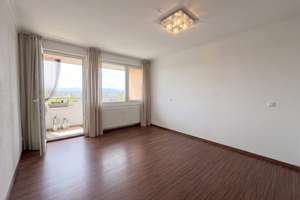 Weitblick inklusive - Gepflegte 4-Zimmer-Wohnung mit Balkon