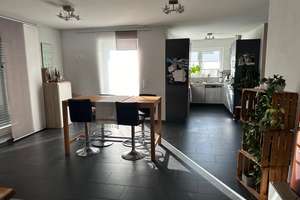 Schöne 3-Zimmer-Wohnung mit gehobener Innenausstattung mit Balkon und Einbauküche in Mayen – Die vollständige Adresse der Immobilie erhältst du vom Anbieter., 56727 Mayen – Vorschaubild 4