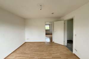 PAKETANGEBOT IN ANGERMUND - DG WOHNUNG + SPITZBODEN – Zur Lindung 25-27, 40489 Angermund, Düsseldorf – Vorschaubild 2