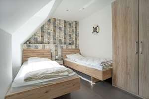 Modernisiertes Zweifamilienhaus mit ausgebauter Garage – Die vollständige Adresse der Immobilie erhältst du vom Anbieter., 26506 Norden – Vorschaubild 22