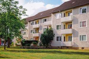 Schöne 3-Zimmer-Wohnung in stadtnähe// 1.OG rechts – Berliner Ring 5, 38446 Hellwinkel, Wolfsburg – Vorschaubild 1