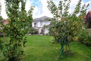 Ruhiges Familienparadies: Energieeffiziente Stadtvilla mit Garten und Carport – Die vollständige Adresse der Immobilie erhältst du vom Anbieter., 13129 Blankenburg, Berlin – Vorschaubild 11
