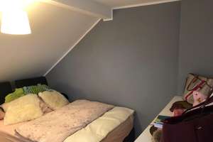 Gemütliche und helle Dachgeschosswohnung in KR-Hüls – Die vollständige Adresse der Immobilie erhältst du vom Anbieter., 47803 Inrath/Kliedbruch, Krefeld – Vorschaubild 9