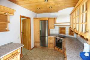 Property thumbnail 11