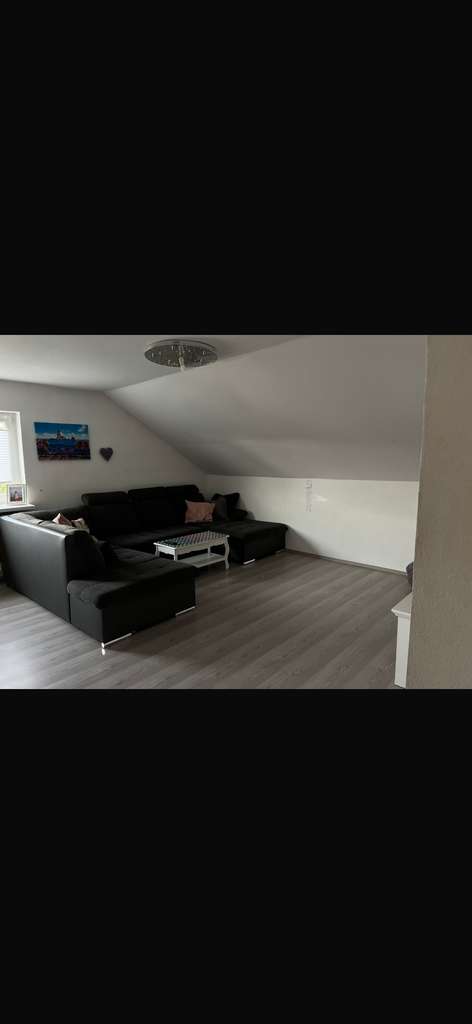 Immobilie in Bruchköbel - Großzügiges Haus mit 10 Zimmern in Bruchköbel - Bild 1