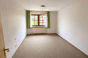Charmantes Ein- bis Zweifamilienhaus mit Doppelgarage in ruhiger Bestlage von Nürnberg-Kornburg-AFA – Die vollständige Adresse der Immobilie erhältst du vom Anbieter., 90455 Kornburg, Worzeldorf, Nürnberg – Vorschaubild 10