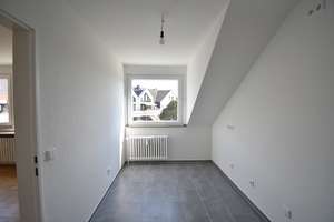 Ab sofort! Helle & moderne 3-Zi-Whg mit Aufzug  – 40597 Benrath, Düsseldorf – Vorschaubild 9