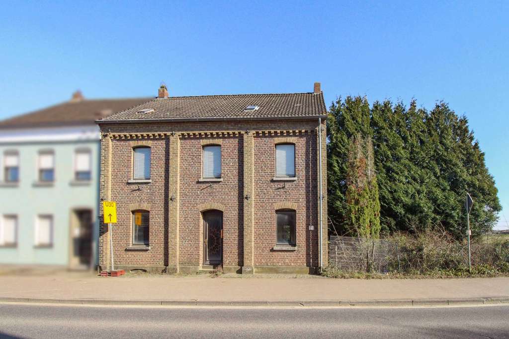 Immobilie in Willich - Ländlicher Charme: Teilmodernisiertes Bauernhaus in Feldrandlage von Willich - Bild 0