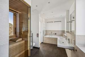 Property thumbnail 23