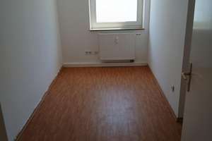Schöne 4-Zimmer-Wohnung in Ingolstadt – Schwäblstraße 1, 85053 Südost, Ingolstadt – Vorschaubild 3