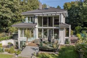 Repräsentative Design-Villa mit absoluter Privatsphäre in den Elbvororten  – Die vollständige Adresse der Immobilie erhältst du vom Anbieter., 22587 Rissen, Hamburg – Vorschaubild 2