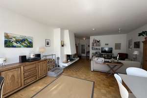 Charmante 3-Zimmerwohnung mit 3 Balkonen in Top-Lage – Die vollständige Adresse der Immobilie erhältst du vom Anbieter., 80639 Nymphenburg, München – Vorschaubild 4