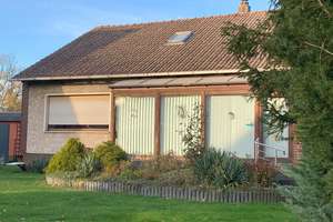 Geräumiges, preiswertes 6-Raum-Einfamilienhaus in Salzgitter Sauingen – Die vollständige Adresse der Immobilie erhältst du vom Anbieter., 38239 Sauingen, Salzgitter – Vorschaubild 5