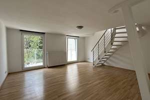 Helle 3-Zi.-Maisonette-Wohnung mit Balkon, nähe Trasse/Utopiastadt