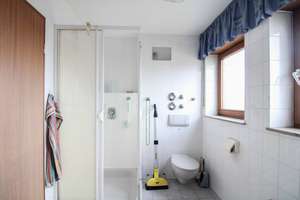 Property thumbnail 12