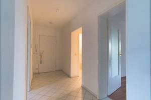 Wunderschöne 4-Zimmer-Wohnung im Grünen mit großem Balkon in Potsdam "Am Neuen Palais" – 14469 Eiche, Potsdam – Vorschaubild 8