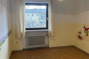 5-Zimmer Reihenmittelhaus in Waldkraiburg mit Garten und Garage – Die vollständige Adresse der Immobilie erhältst du vom Anbieter., 84478 Waldkraiburg – Vorschaubild 15
