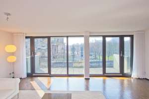5 Zi-Whg mit Wasserblick EBK Aufzug  TG u Concierge an der Museumsinsel (4.1) – St. Wolfgang Strasse 2, 10178 Mitte (Ortsteil), Berlin – Vorschaubild 1