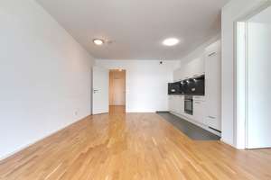 Moderne 2-Zimmer-Wohnung mit Balkon und Dachgarten – 60326 Gallus, Frankfurt am Main – Vorschaubild 3