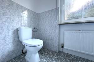 Studentenzimmer im 4er-WG in Top-Lage in Stuttgart-Vaihinger – Katzenbachstraße 108, 70563 Heerstraße, Stuttgart – Vorschaubild 4