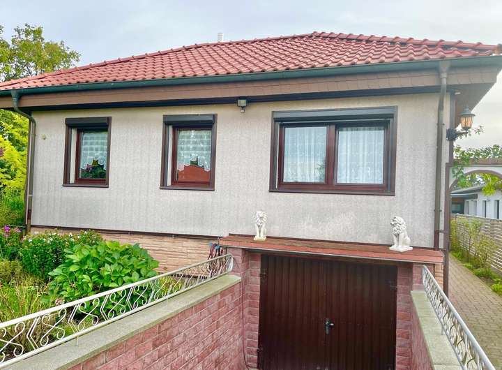 Real Estate Title Image Background