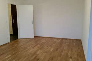 Helle 1,5-Zimmer-Wohnung mit Balkon in der St.-Veit-Straße! * – St. Veit Straße 18, 81673 Josephsburg, München – Vorschaubild 9