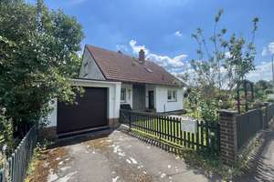 Wunderbares Einfamilienhaus mit tollem Grundstück in bester Wohnlage von Nieder-Moos! – Die vollständige Adresse der Immobilie erhältst du vom Anbieter., 36399 Freiensteinau – Vorschaubild 2