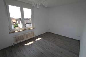Wohnen in Neureut – 3. OG mit Dachterrasse (ohne Aufzug) – Bärenweg 36, 76149 Neureut, Karlsruhe – Vorschaubild 5