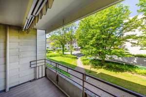 Im beliebten Sieker-Wohnpark!
Chice 2-Zi.-Eigentumswhg. mit Loggia – Die vollständige Adresse der Immobilie erhältst du vom Anbieter., 33604 Stieghorst, Bielefeld – Vorschaubild 6