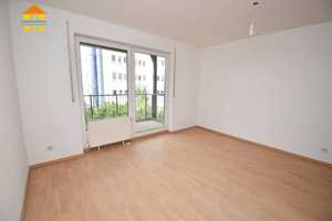 Klein aber Fein - 1-Raum-Wohnung mit großen Balkon und Dusche in Schloßteich-Nähe – Bergstraße 43, 9113 Chemnitz – Vorschaubild 8