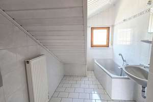 Bingen-Sponsheim - Schicke und gepflegte Dachgeschosswohnung in ruhiger Lage! – Die vollständige Adresse der Immobilie erhältst du vom Anbieter., 55411 Bingen am Rhein – Vorschaubild 12