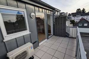 Gräfrath/Zentral - moderne 2-Zimmer-Dachgeschosswohnung mit Sonnenbalkon und traumhaftem Fernblick  – Jägerstraße 41, 42653 Gräfrath, Solingen – Vorschaubild 9