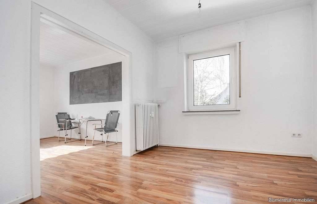 Immobilie in Enger - Zweifamilienhaus mit großzügigem Garten gen Süden in Westerenger - Bild 11