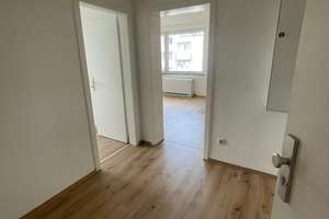 Helle 3,5-Zimmer Wohnung im 5. OG mit Balkon in Dortmund-Oestrich – Paßweg 17, 44357 Oestrich, Dortmund – Vorschaubild 3