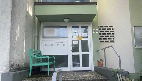 Bild von Attraktives Zweifamilienhaus mit großem Grundstück in ruhiger Lage von Hattersheim