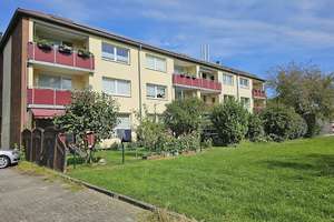 3-Zimmer-Wohnung mit Dusche, mit Loggia, Niedrigenergiehaus, kein Aufzug