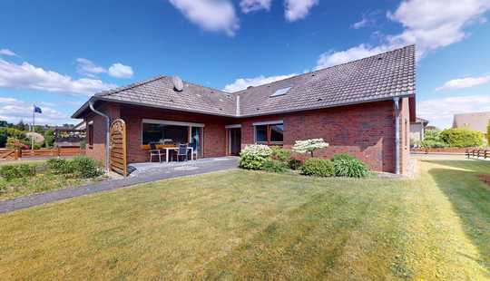 Bild von Großzügiger Bungalow mit ausgebautem Dachgeschoss in Adelheidsdorf