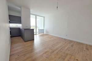 2-Zimmer ETW mit Balkon, Erstbezug nach Sanierung, inkl. TG-Stellplatz, ohne Courtage – Die vollständige Adresse der Immobilie erhältst du vom Anbieter., 22455 Niendorf, Hamburg – Vorschaubild 2