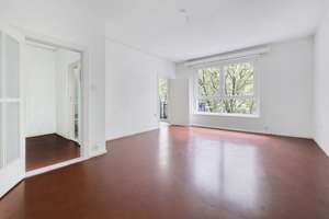 *** Top-Lage in Schöneberg *** – Bezugsfrei mit Balkon & Aufzug nahe Viktoria-Luise-Platz – Die vollständige Adresse der Immobilie erhältst du vom Anbieter., 10779 Schöneberg, Berlin – Vorschaubild 4