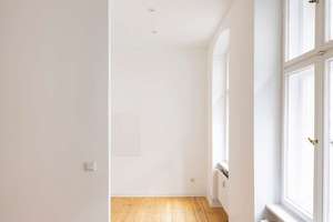 Bezugsfreie, sanierte 2-Zimmer-Altbauwohnung in gefragter Kreuzberger Lage – Freiligrathstraße 11, 10967 Kreuzberg, Berlin – Vorschaubild 5