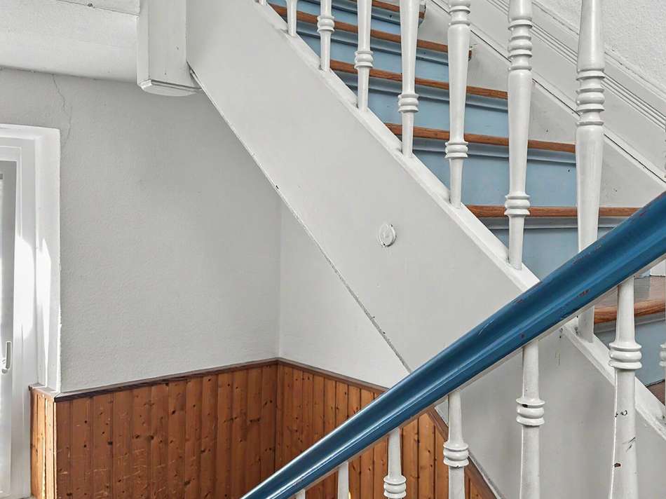 Treppenhaus Vorderhaus (1)