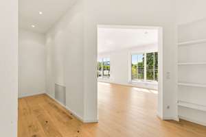 Penthouseflair: Hochwertig ausgestattete 3-Zimmer-Wohnung mit Dachterrasse in grüner Toplage – Die vollständige Adresse der Immobilie erhältst du vom Anbieter., 81479 Solln, München – Vorschaubild 7